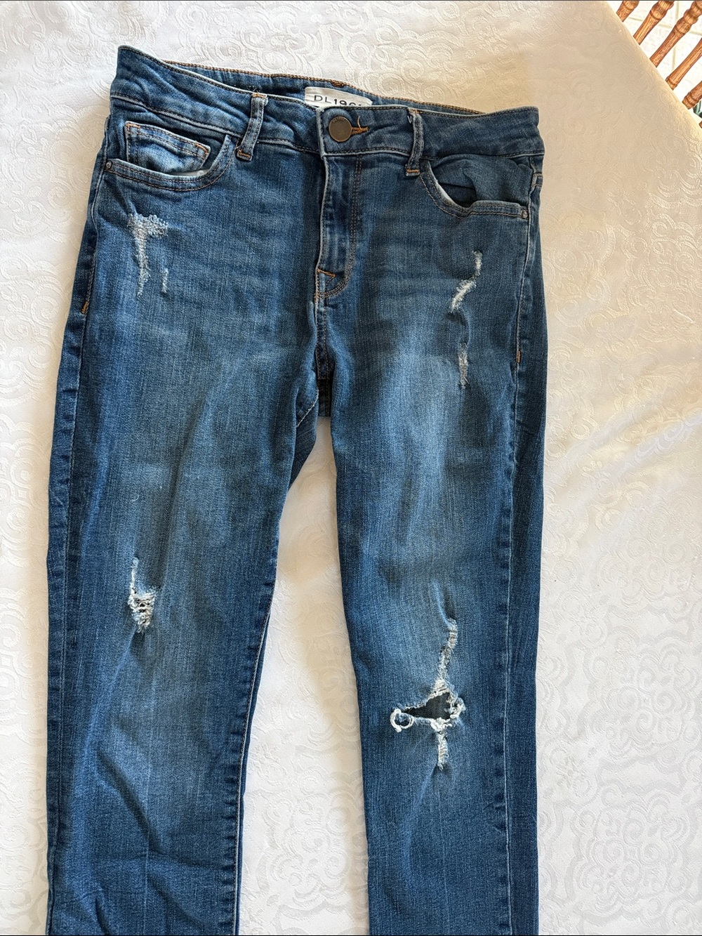 DL1961 Women's Dark Blue Distressed Skinny Jeans